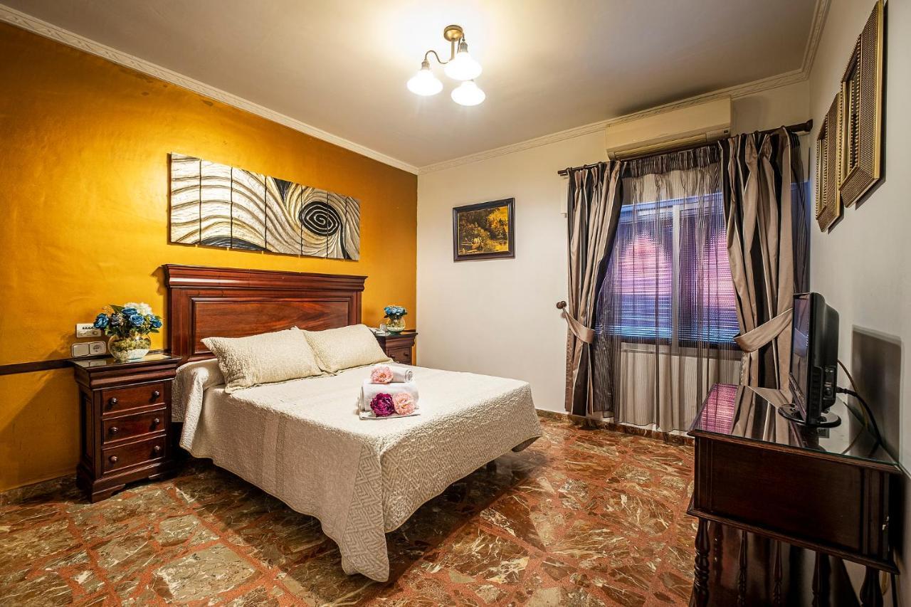 Hotel Ginés Buitenkant foto